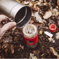 Kávovar Cafflano Go-Brew - červený