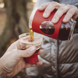 Kávovar Cafflano Go-Brew - červený