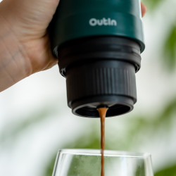 Outin Nano (Outin Teal) - aparat za kavu za putovanja